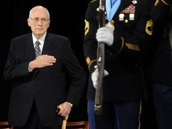 Πέθανε ο πρώην αντιπρόεδρος των ΗΠΑ Ντικ Τσέινι - Ο αρχιτέκτονας του "πολέμου κατά της τρομοκρατίας"