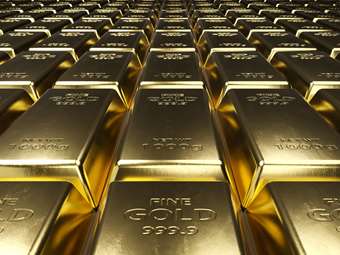 Άλμα κοντά στο 2% για τον χρυσό με φόντο οικονομικές ανησυχίες και επιτόκια