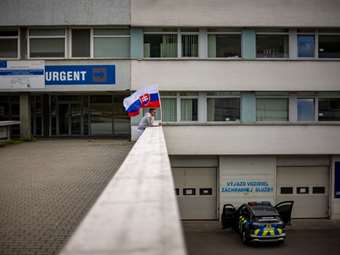 Σλοβακία: Εκτός κινδύνου ο πρωθυπουργός Ρ. Φίτσο