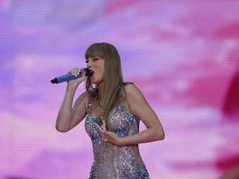 Ο Μπάιντεν ελπίζει ξανά σε στήριξη από την Τέιλορ Σουίφτ