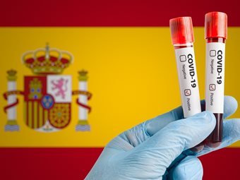 Ισπανία: 68 γιατροί και νοσηλευτές σε ΜΕΘ βρέθηκαν θετικοί στον κορονοϊό μετά από χριστουγεννιάτικο πάρτι