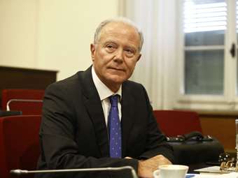 Απεβίωσε ο πρώην διοικητής της ΤτΕ Γιώργος Προβόπουλος