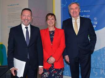 ΤτΕ: Παρουσιάστηκε το "Αλφαβητάρι της οικονομίας για εφήβους"