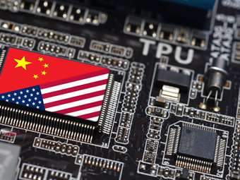 Οι ΗΠΑ αίρουν τους περιορισμούς στις εξαγωγές τσιπ στην Κίνα εν μέσω εμπορικής "εκεχειρίας"