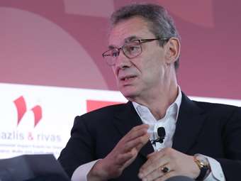 Μπουρλά: Βρισκόμαστε στο μεταίχμιο μιας φαρμακευτικής αναγέννησης