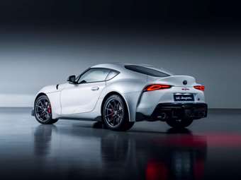 Δύο σημαντικά σπορ μοντέλα καταργούνται το 2026