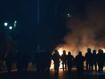 Θεσσαλονίκη: 18 προσαγωγές και μία σύλληψη μετά από επεισόδια στο κέντρο της πόλης