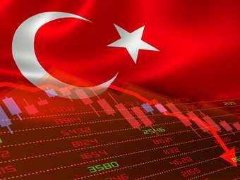 Η Τουρκία πιέζει τις τράπεζες να μειώσουν τα επιτόκια των καταναλωτικών δανείων