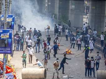 Μπαγκλαντές: Παραιτήθηκε ο διοικητής της κεντρικής τράπεζας