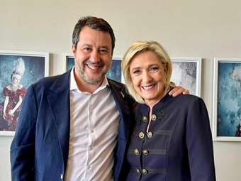 Συνάντηση με τη Μαρίν Λεπέν είναι ο γραμματέας της Λέγκα Ματέο Σαλβίνι