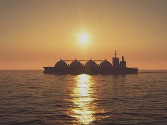 Στροφή της Άγκυρας στο αμερικανικό LNG παρά τις συμβάσεις με τη Ρωσία