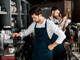 Καταργείται το "κράτα τα ρέστα";