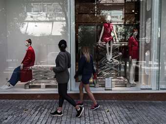 Αυξήθηκε κατά 4,3% ο τζίρος στο λιανικό εμπόριο το β' τρίμηνο - Άλμα 30% στις πωλήσεις άλλων μηχανοκίνητων οχημάτων