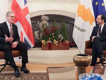 Συνάντηση Ν. Χριστοδουλίδη - Κιρ Στάρμερ - Εξέφρασαν την πρόθεση ενίσχυσης των διμερών σχέσεων