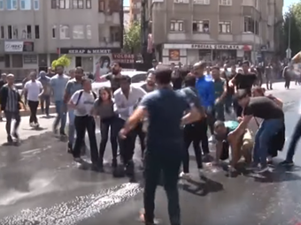 Τουρκία: Μεγάλο κύμα συλλήψεων μετά την καθαίρεση φιλοκούρδων δημάρχων