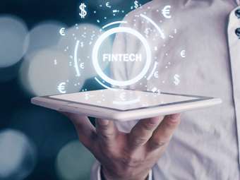 Fintech: Η τεχνολογική επανάσταση που αλλάζει τα δεδομένα - Όλα όσα πρέπει να γνωρίζουν οι συναλλασσόμενοι