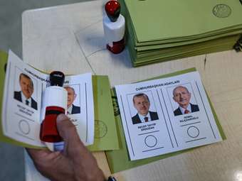 Τουρκία εκλογές: Άνοιξαν οι κάλπες για τον β' γύρο