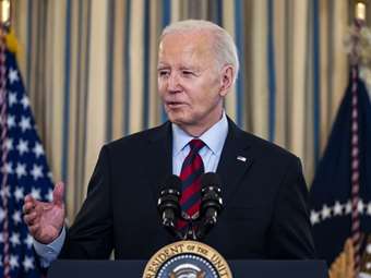 Δεκάδες Αμερικανοί πρώην αξιωματούχοι ζητούν από τον Μπάιντεν να υιοθετήσει πιο σκληρή στάση έναντι του Ισραήλ