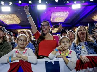 Η ημέρα της κρίσης στις ΗΠΑ έφτασε - Οι εκλογές που θα καθορίσουν την Ιστορία