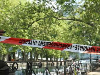 Γαλλία: Επίθεση με μαχαίρι στη Μιλούζ με 1 νεκρό και τραυματίες - "Πράξη τρομοκρατίας" είπε ο Μακρόν