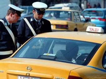 Αντάρτικο από την Ομοσπονδία ΤΑΞΙ για τις αποδείξεις από τα POS