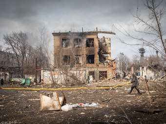 Παρά τη ρωσική "εκεχειρία", οι βομβαρδισμοί συνεχίζονται στην Ουκρανία