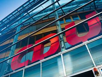 Πρωτιά CDU ενόψει ευρωεκλογών