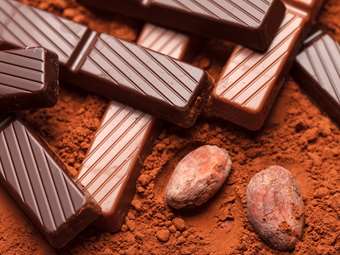 Σοκολάτα: Υγείας ή γάλακτος; Και πόσο μπορούμε να τρώμε καθημερινά
