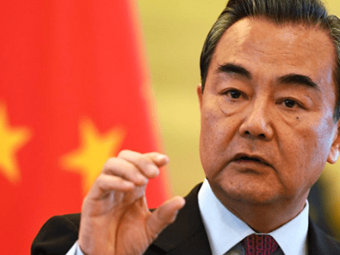 Κινέζος ΥΠΕΞ: Ο δρόμος προς τη σχεδιαζόμενη σύνοδο κορυφής Σι-Μπάιντεν ενδέχεται να μην είναι "ομαλός"