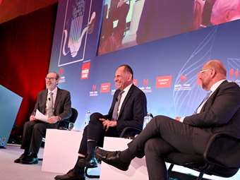 Economist - Γ. Γεραπετρίτης: Ο λαϊκισμός δεν είναι η απάντηση σε κανένα ερώτημα