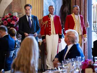 Τι αποκαλύπτει το ταπεινωτικό μήνυμα Ρούτε προς Τραμπ