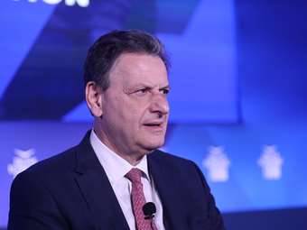 Επίσκεψη Θ. Σκυλακάκη στο Ενεργειακό Κέντρο Αγ. Νικολάου και στο Αλουμίνιον της Ελλάδος της MYTILINEOS