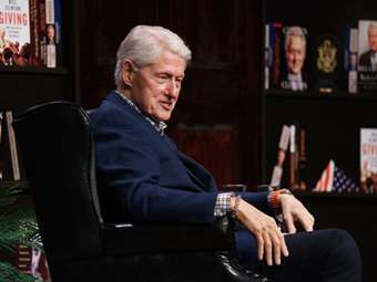 Μπιλ Κλίντον: Ο Τραμπ και οι περιφερειακοί παράγοντες "αξίζουν επαίνων" για τη συμφωνία της Γάζας