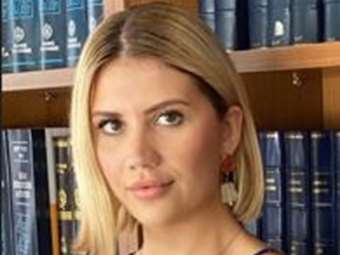 Sharenting: Όταν ο ανήλικος γίνεται "περιεχόμενο" - Νομοθετικά κενά στην Ελλάδα και προκλήσεις