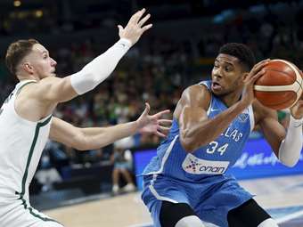 Eυρωμπάσκετ 2025: "Πέταξε" στα ημιτελικά η Ελλάδα με 87-76 επί της Λιθουανίας