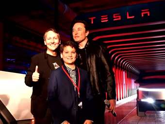 "Cancel" στην Tesla κάνουν οι Γερμανοί λόγω Μασκ