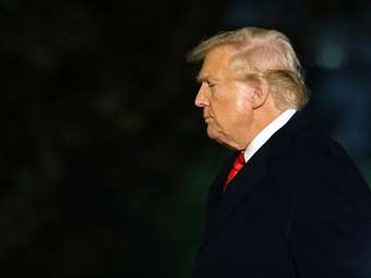 Capital Economics: Τι θα σημαίνει για την οικονομία της Ευρωζώνης η δασμολογική καταιγίδα Τραμπ - Πόσο εκτεθειμένη είναι η Ελλάδα