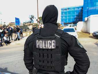 Γλυφάδα: Ψάχνουν ηθικό αυτουργό του μακελειού - Μυστήριο γύρω από τον 76χρονο "επιστάτη" με τα 500.000€ στην τράπεζα