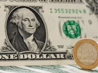 Προς ισοτιμία 1 προς 1 για ευρώ - δολάριο;