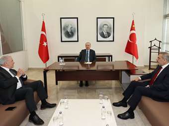 Ο Δ. Αβραμόπουλος εκπροσώπησε τη ΝΔ στο συνέδριο του ΑΚΡ στην Άγκυρα