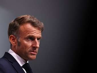 Μακρόν: Οι αρχηγοί των γενικών επιτελείων των ευρωπαϊκών χωρών θα συνεδριάσουν με αντικείμενο τον "σκιώδη στόλο" της Ρωσίας - "Υστερία", απαντά το Κρεμλίνο