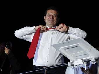 Μήνυμα απόγνωσης του κόσμου προς τον Ερντογάν