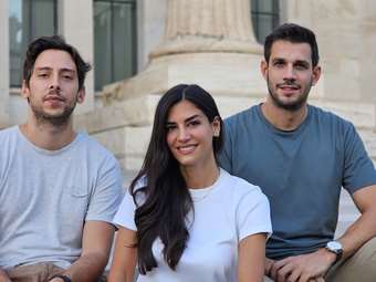 Η Simpler συγκεντρώνει κεφάλαια €9 εκατ. για να επαναπροσδιορίσει την εμπειρία του checkout και να επεκταθεί στην Ευρώπη