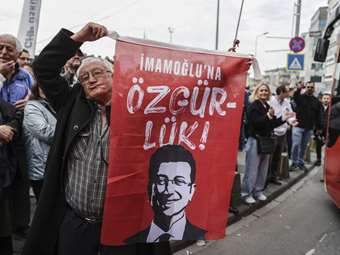 Τι κρύβεται πίσω από τη νέα υπόθεση Ιμάμογλου: Κατασκοπεία, CIA και το παρασκήνιο με τον Στάρμερ