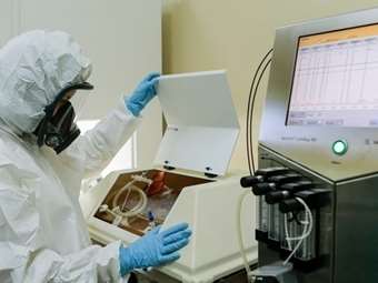 Covid-19 infections, intubations and flu cases rise in week of Dec. 25-31, EODY says