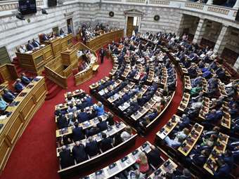 Νόμοι κακής ποιότητας και ανεφάρμοστοι: Πάνω από 47 νομοθετήματα το μήνα την τελευταία 8ετία