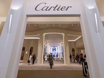 Richemont: Ισχυρή αύξηση πωλήσεων 7% στο τρίμηνο για τη μητρική της Cartier