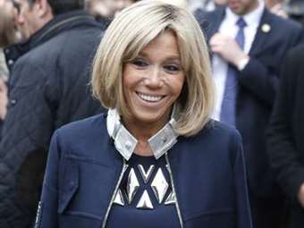 Γαλλία: Φυλάκιση με αναστολή και πρόστιμα σε 10 άτομα για σεξιστικό διαδικτυακό εκφοβισμό της Μπριζίτ Μακρόν