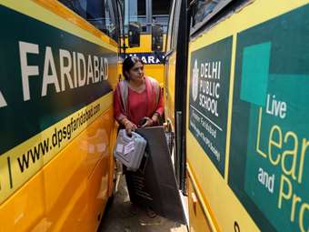 Ινδία: Ψηφίζουν ξανά σήμερα 111 εκατ. πολίτες σε οκτώ κρατίδια, με καύσωνα ρεκόρ