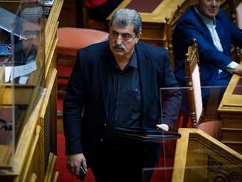 Ηχηρή απουσία και διαφωνία Π. Πολάκη - Αναμένονται οι "κυρώσεις" Κασσελάκη